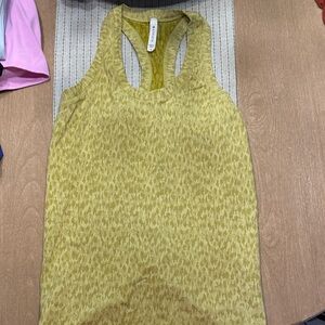 Athleta Olive Green Women's Tank Top